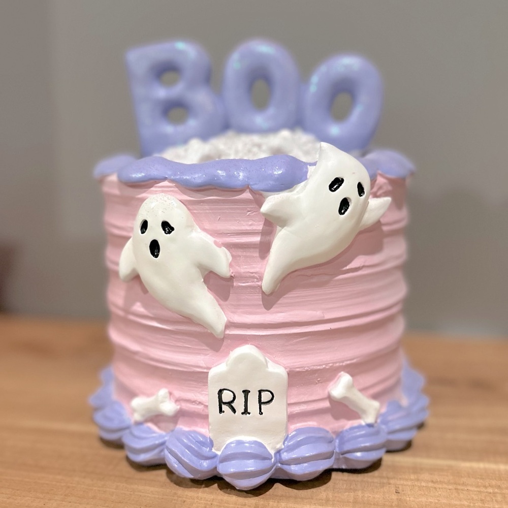 NEW Halloween Pastel Pink & Purple Ghost Cake Decor
